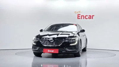 Renault SM6