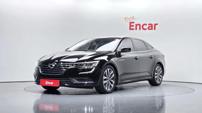 Renault SM6