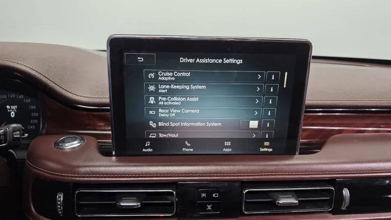 Lincoln Aviator