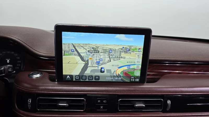 Lincoln Aviator