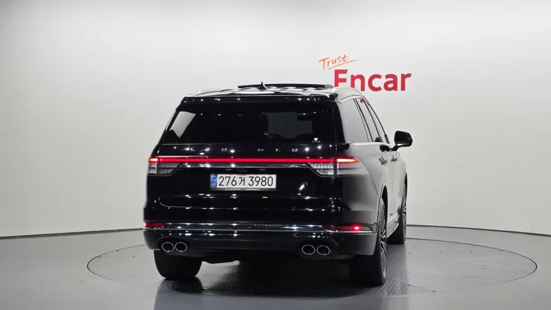 Lincoln Aviator