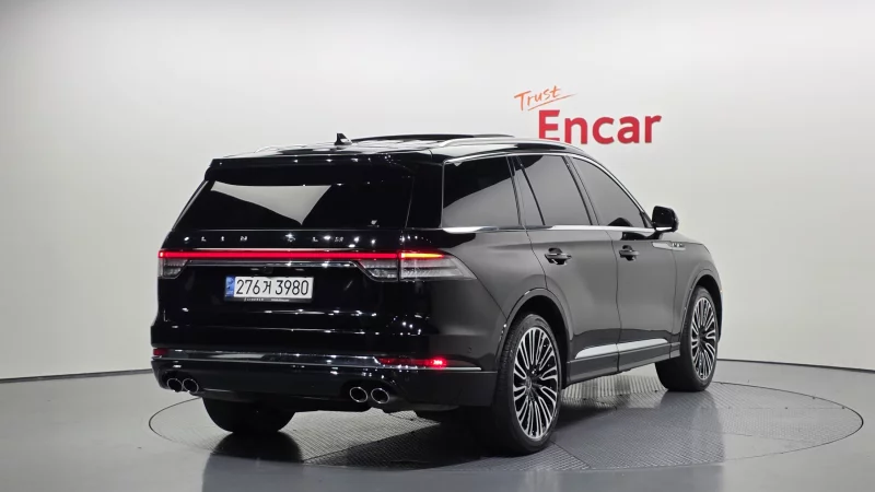 Lincoln Aviator