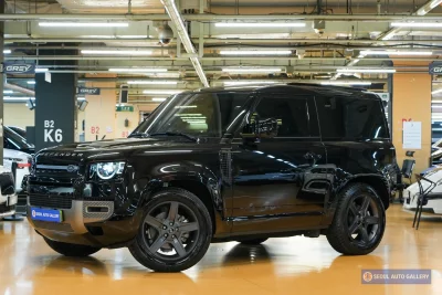 Land Rover DEFENDER