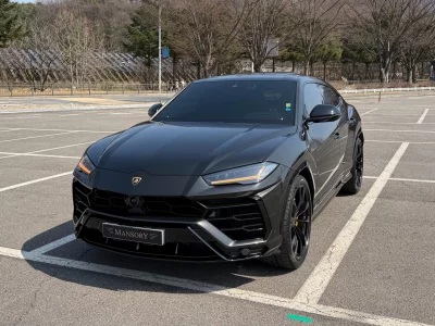 Lamborghini URUS