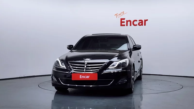 Hyundai Genesis