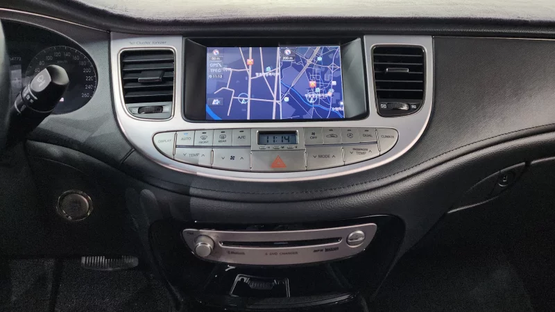 Hyundai Genesis