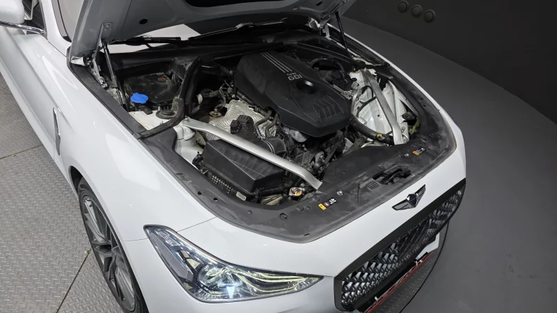 Genesis G70