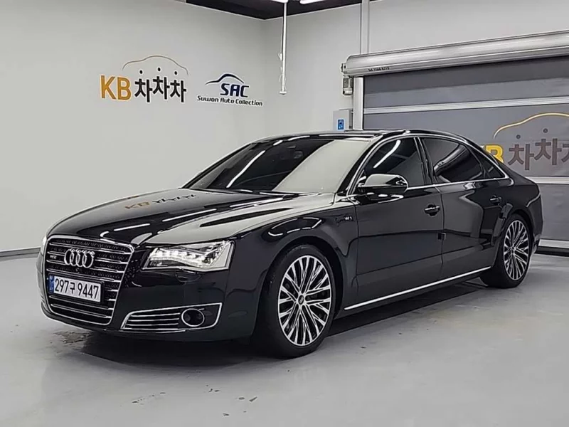 Audi A8