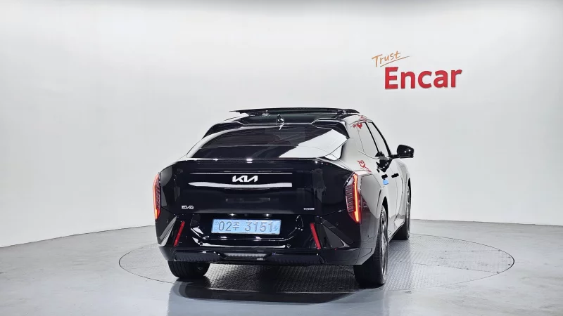 Kia EV4