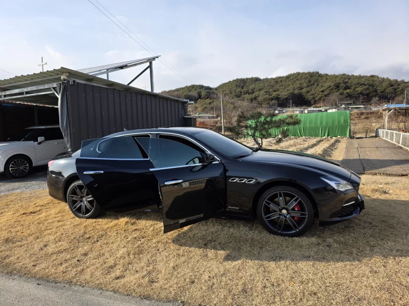 Maserati QUATTROPORTE