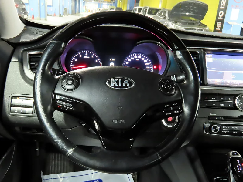 Kia K9