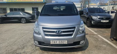 Hyundai Grand Starex