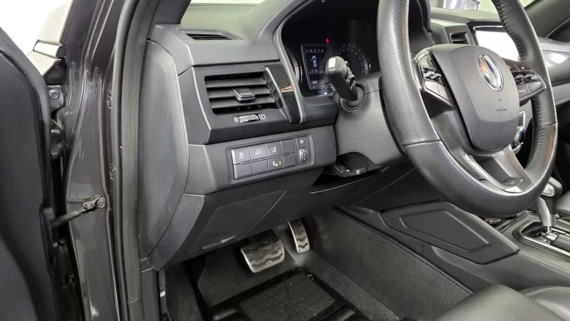 SsangYong Rexton Sports