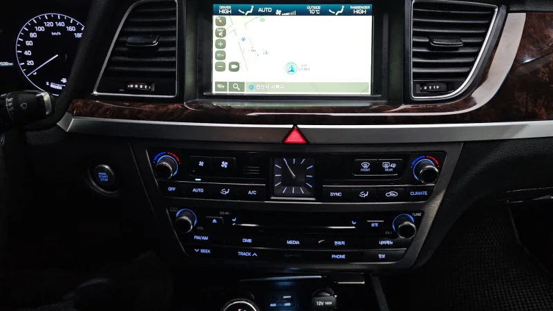 Hyundai Genesis