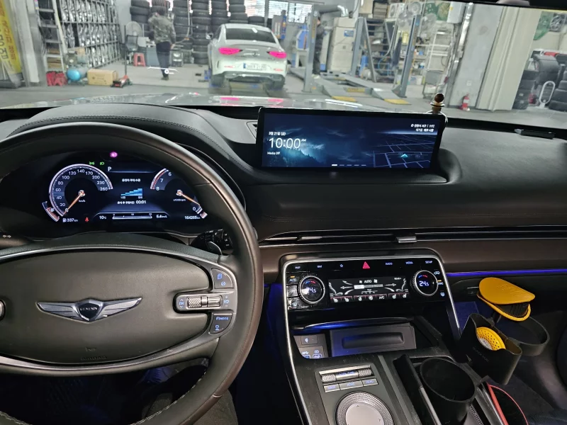 Genesis GV80