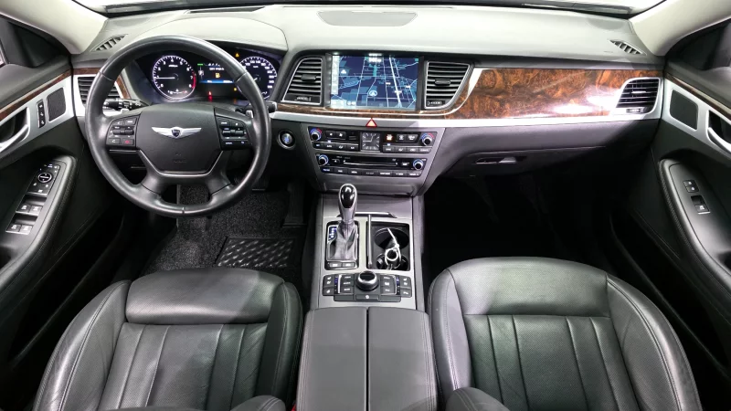 Hyundai Genesis