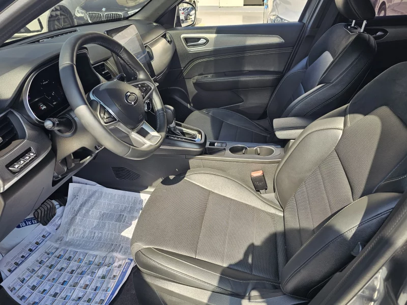Renault XM3