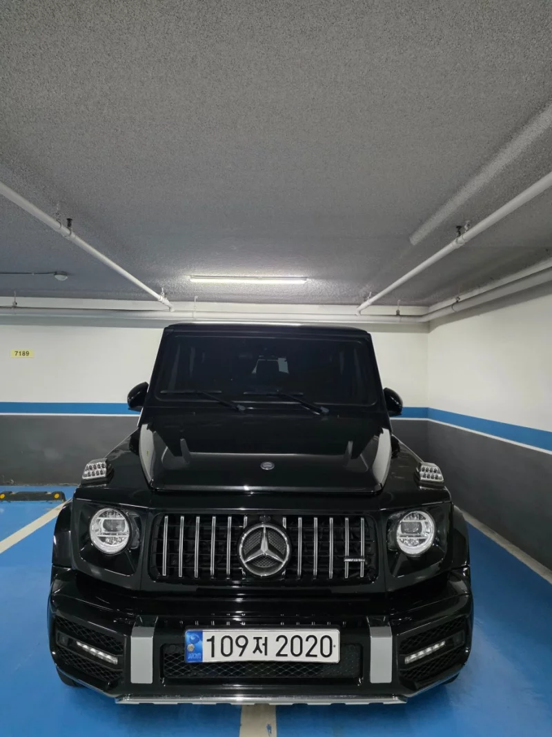 Mercedes-Benz G-Class
