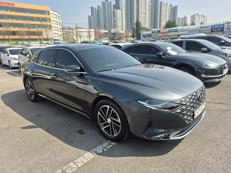 Hyundai Grandeur