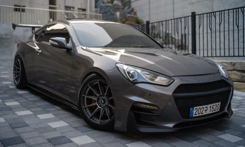 Hyundai Genesis