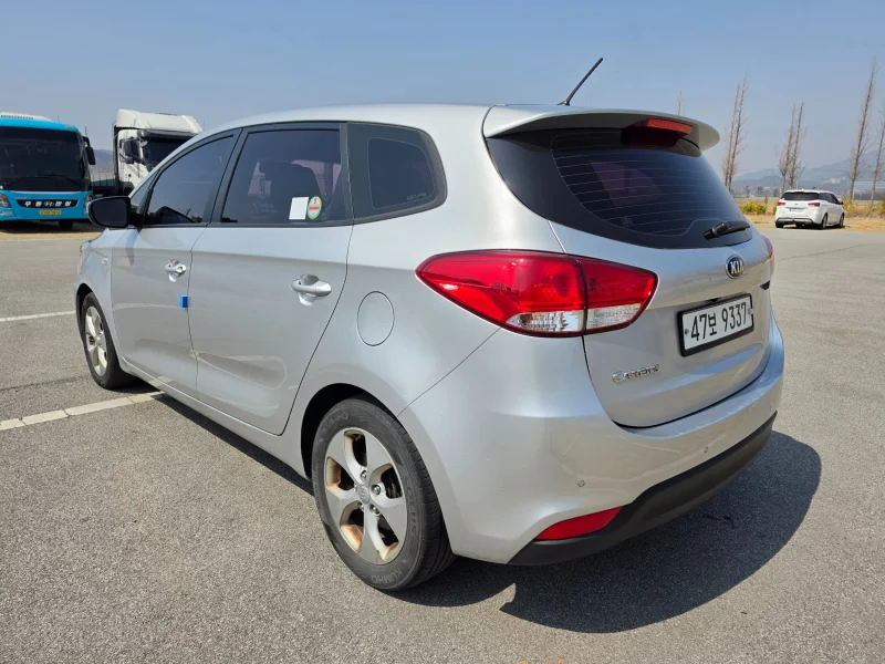 Kia Carens