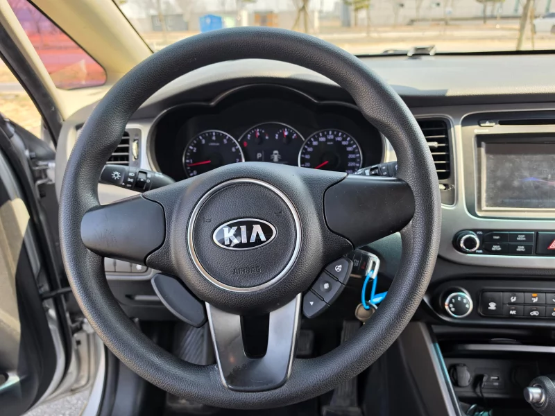 Kia Carens
