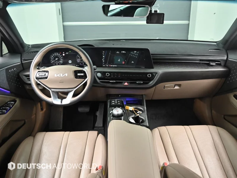 Kia K8