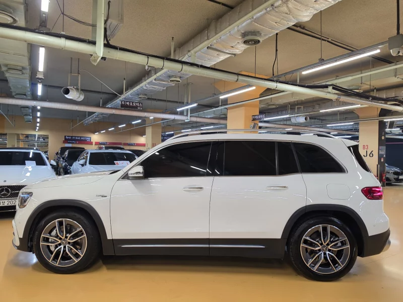 Mercedes-Benz GLB-Class