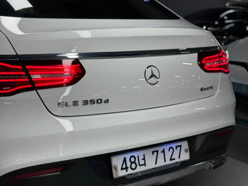 Mercedes-Benz GLE-Class