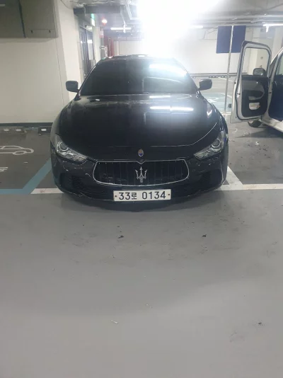 Maserati GHIBLI