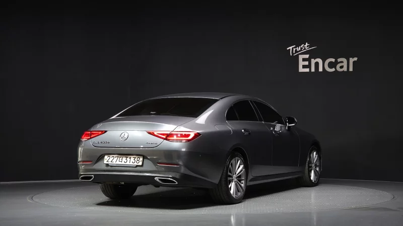Mercedes-Benz CLS-Class