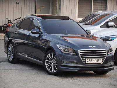 Hyundai Genesis
