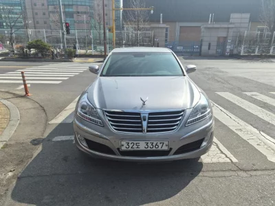 Hyundai Equus