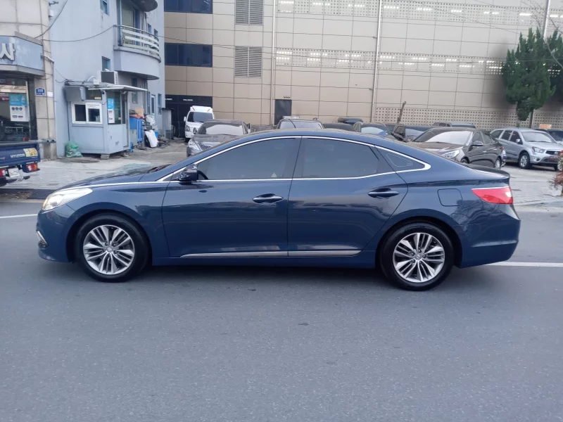 Hyundai Grandeur