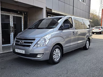 Hyundai Grand Starex