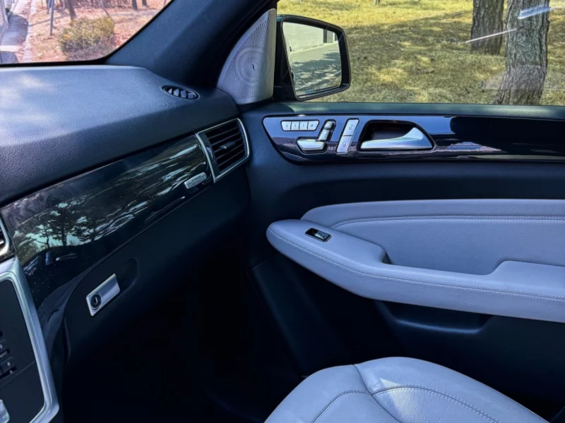 Mercedes-Benz M-class