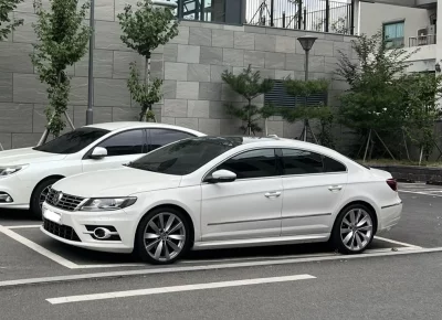 Volkswagen PASSAT CC
