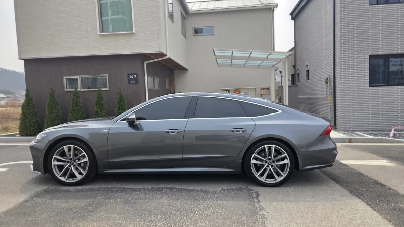 Audi A7