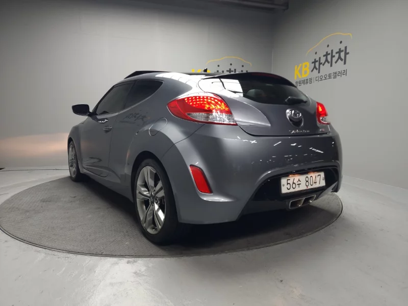 Hyundai Veloster