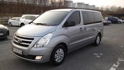 Hyundai Grand Starex