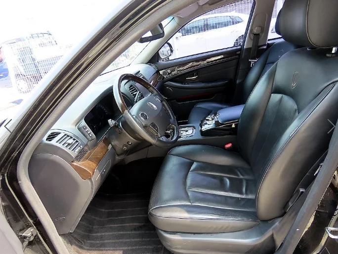 SsangYong Chairman W