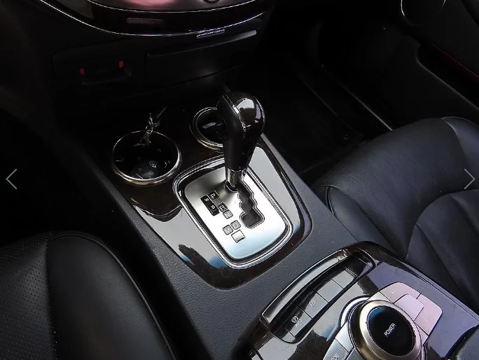 SsangYong Chairman W