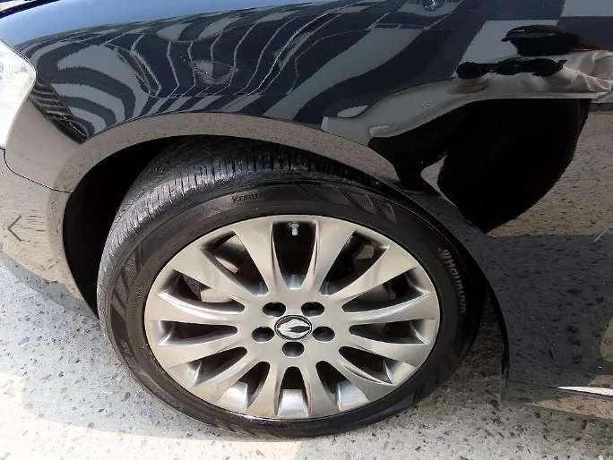 SsangYong Chairman W