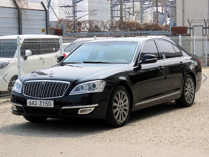 SsangYong Chairman W