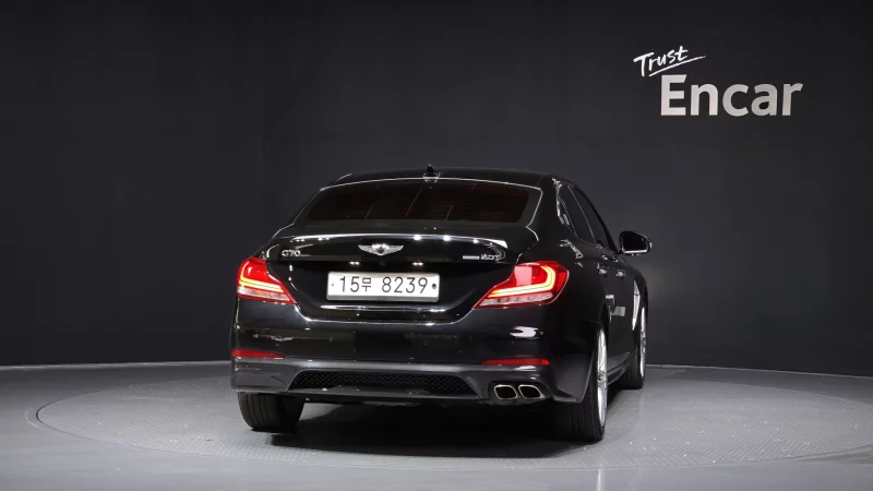 Genesis G70