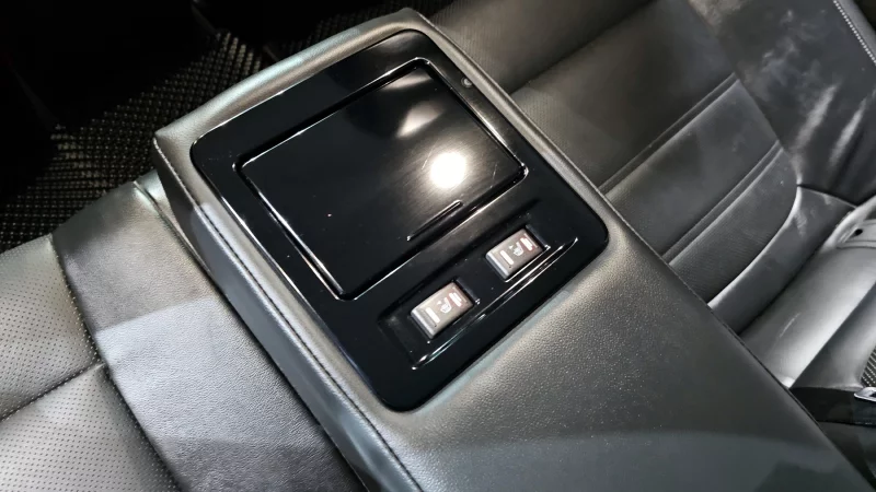 Renault SM6