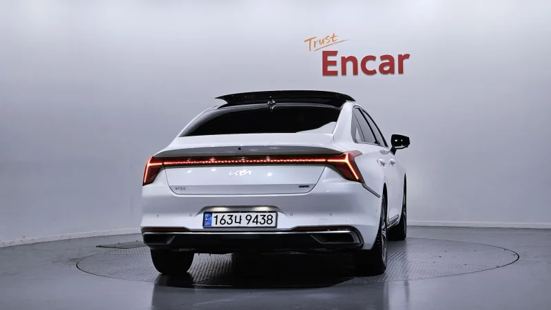 Kia K8