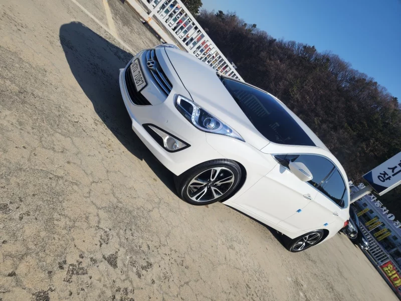 Hyundai I40