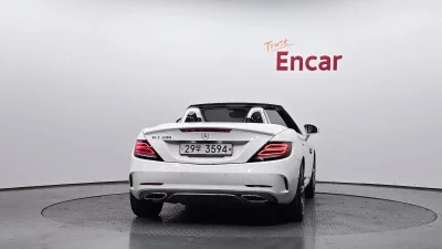 Mercedes-Benz SLC-Class
