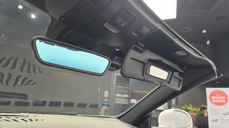 Mercedes-Benz SLC-Class